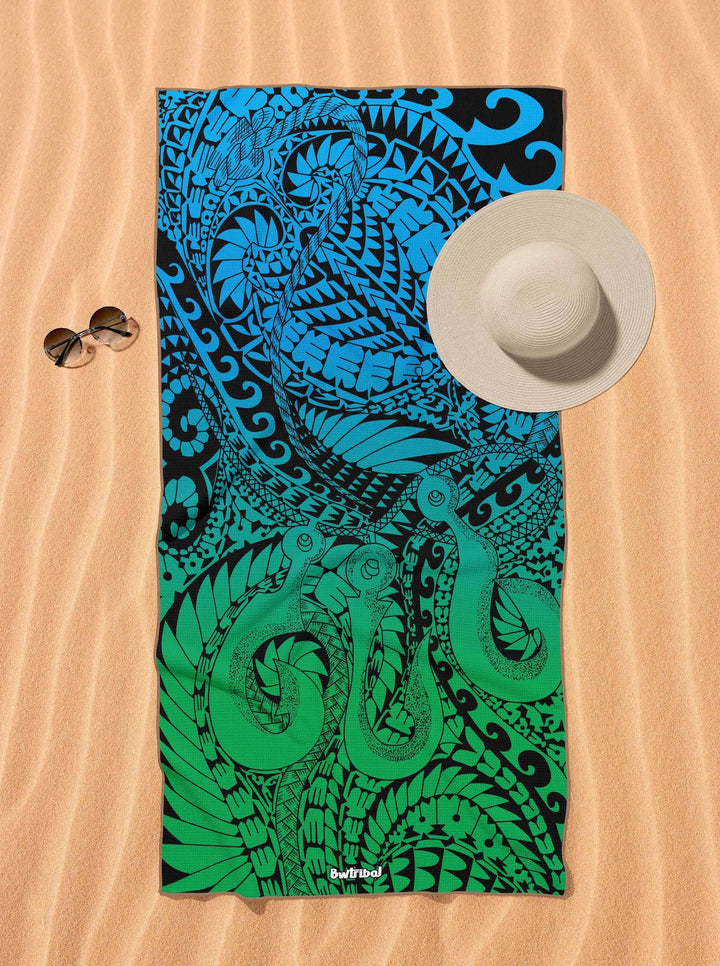 Coconut Shell Waterbottle - Sand-Free Beach Towel