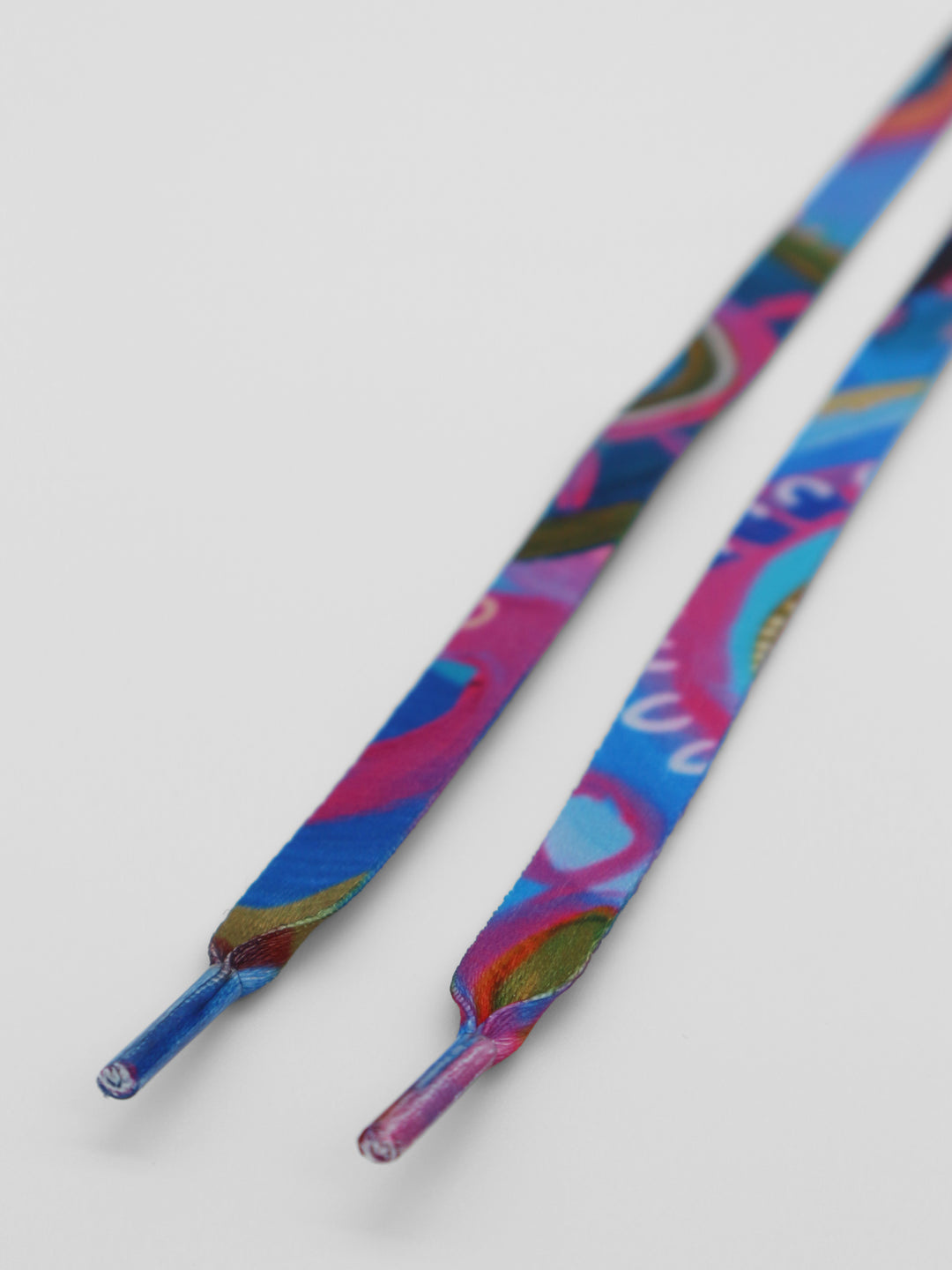 Coral Dreaming - Shoelaces