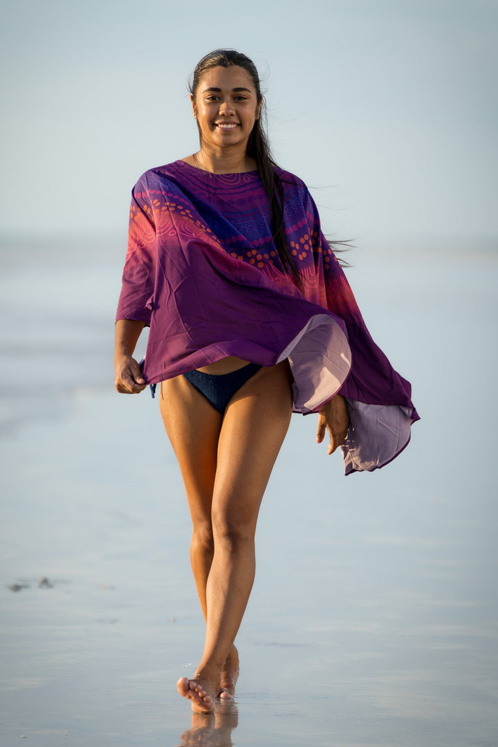 Connection -  Throw-Over Capelet