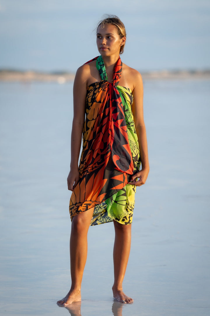 Coconut Shell Waterbottle - Sarong