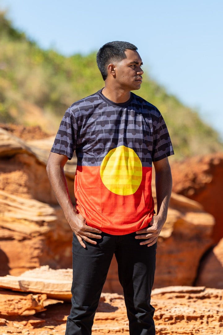 Aboriginal Flag - Unisex T-Shirt