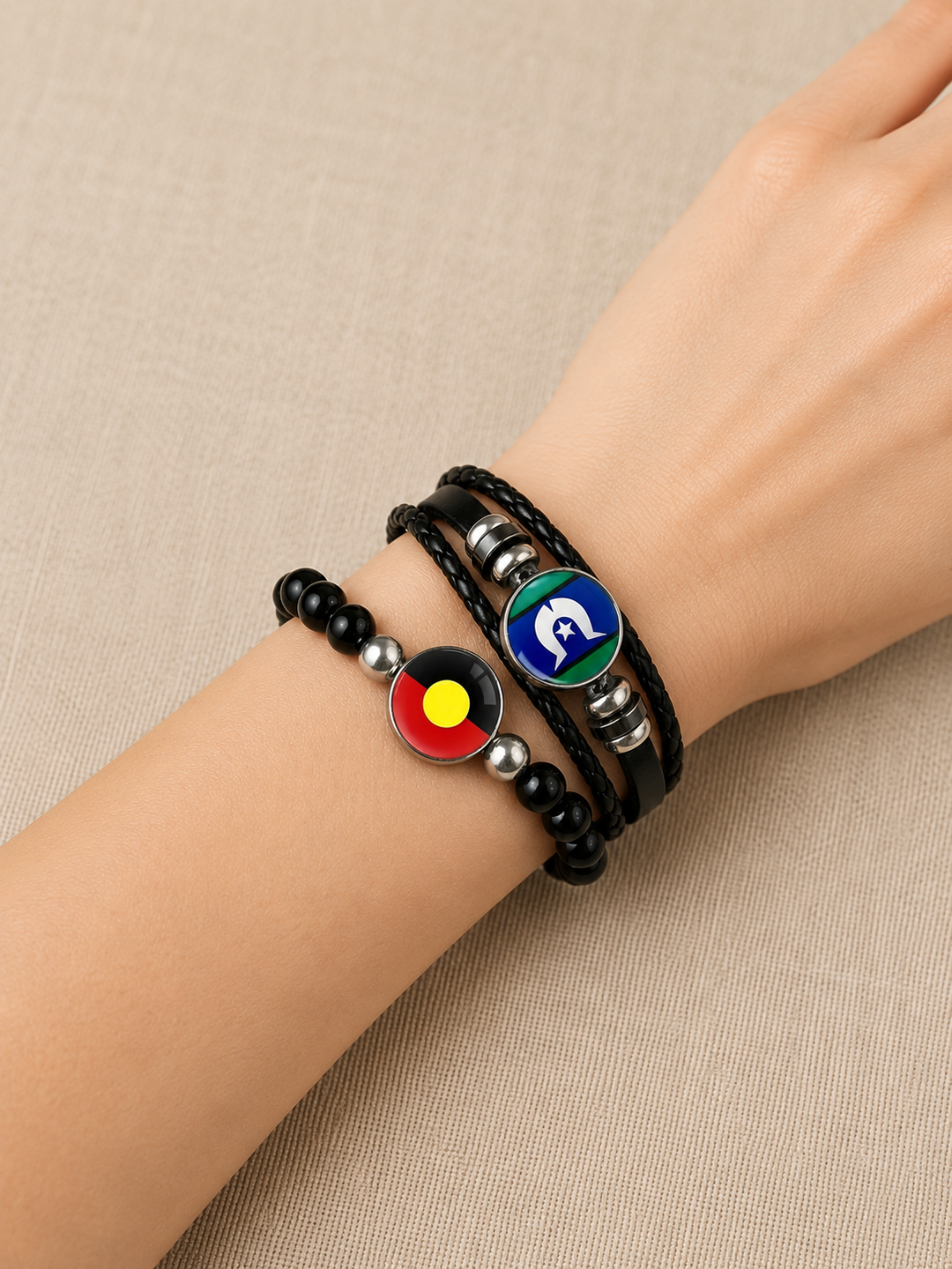 Beaded Stretch Wristband – Aboriginal Flag