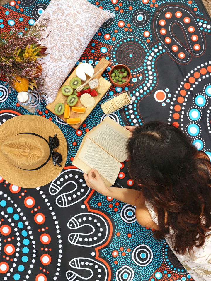 Family Place - Water-Resistant Picnic Mat