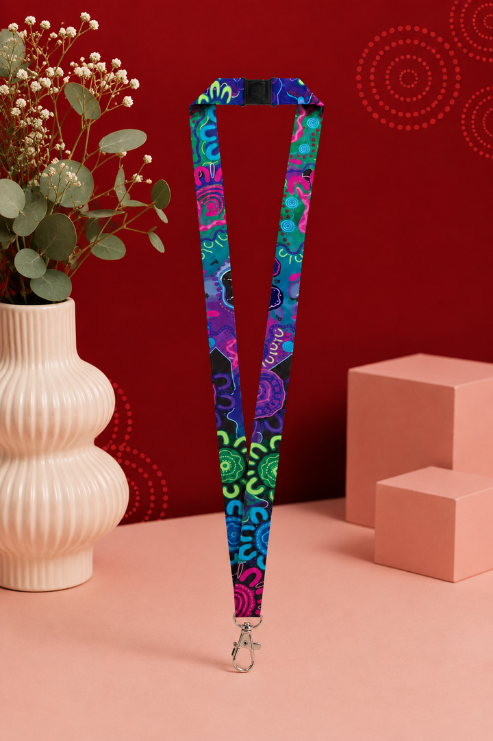 KIKI III  - LANYARD + PHONE CLIP