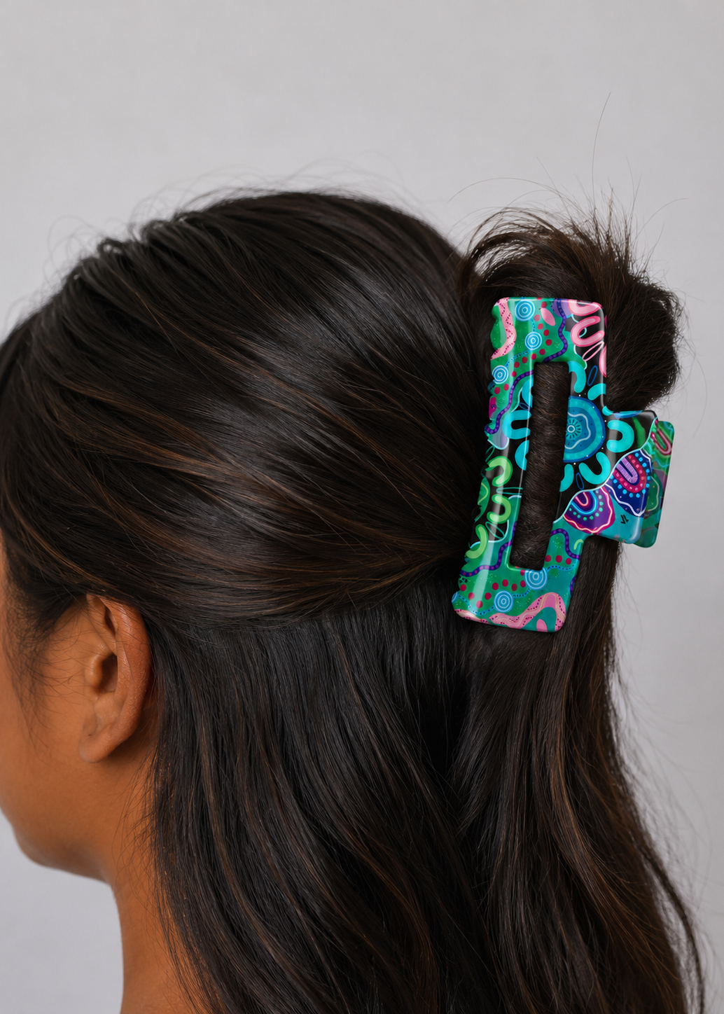 KIKI III – Hair Claw